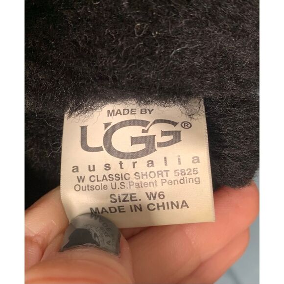 UGG Classic Short black Suede Shearling Sheepskin Boots womens 6 - Picture 9 of 11